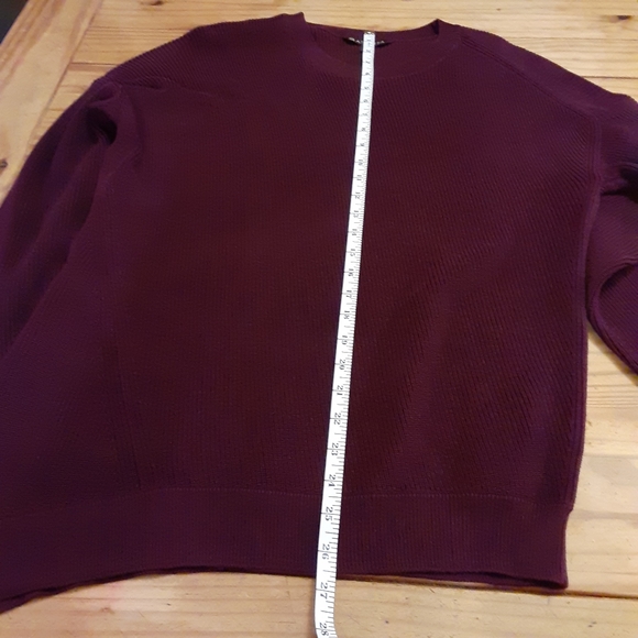 Athleta Maroon/Burgundy Long Sleeve Sweater - Picture 11 of 12